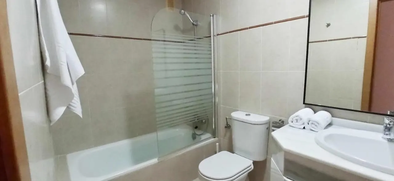 Urbanización con Piscina y Parking en la Playa Apartamento Rincón de la Victoria 0*,  Espanha